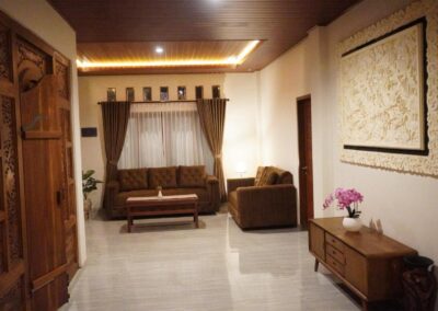 Safe Bali Taxi - Accomodation - Living Room