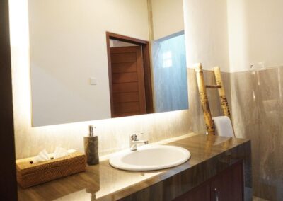 Safe Bali Taxi - Accomodation - Bathroom